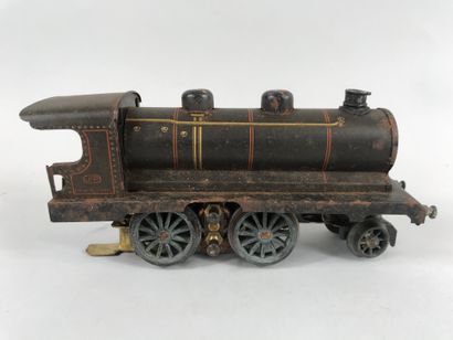 null JEP France 1920

Locomotive type vapeur, en tôle peinte noire et lithographiée,...