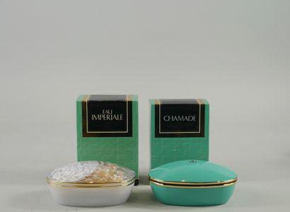 null Lot comprenant Yves Saint Laurent, 2 savons parfumés de 100g, Guerlain « Chamade...