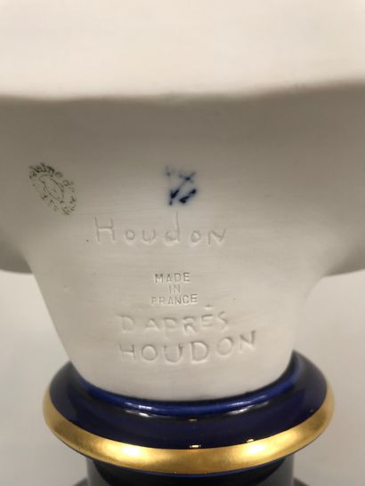 null In the taste of SEVRES, after Houdon.

Bust representing Louise Brognart.

Proof...