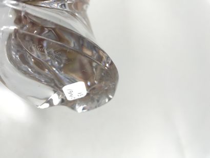 null VAL SAINT LAMBERT 

Aigle en cristal 

Signé sous la base De Sousa

Haut : 19cm...