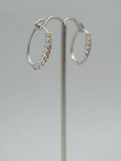 null Pair of small rainbow hoop earrings in 18k white gold set with pink, yellow,...