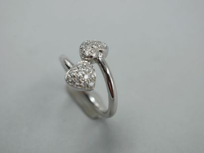null Vous Moi ring in 18k white gold with two hearts facing each other and paved...