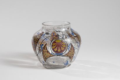 null Emile GALLE (1846-1904), Cristallerie Gallé

Ball vase with hemmed neck in transparent...