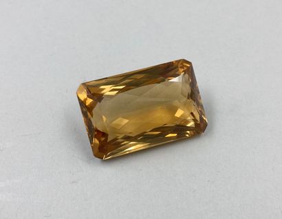 null Citrine cut on paper of 96cts approximately.