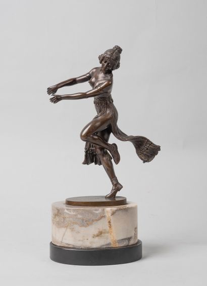 null EICHLER (XIXè - XXè siècle)

Danseuse orientale

Épreuve en bronze à patine...
