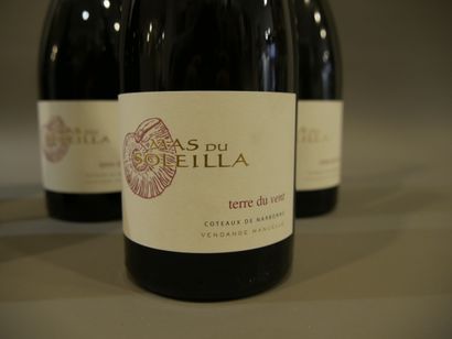 null 1 box of 6 bottles - Mas Soleilla 2010.