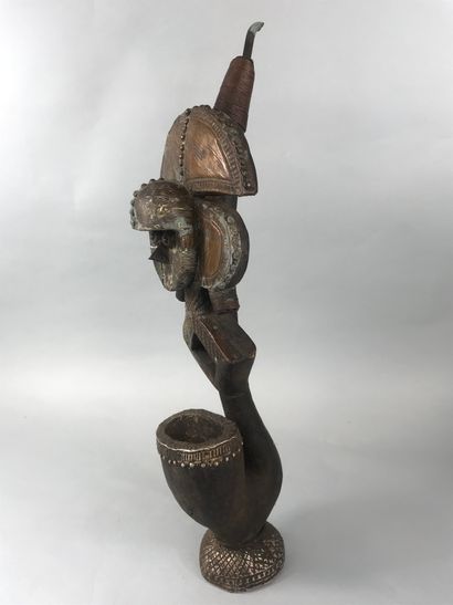 null Kota type object, Gabon

Wood, metal

Height 54 cm high.