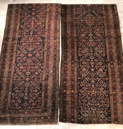 null IRAN, Fine and old Melayer gallery, late 19th, early 20th.

Carpet cut in two...