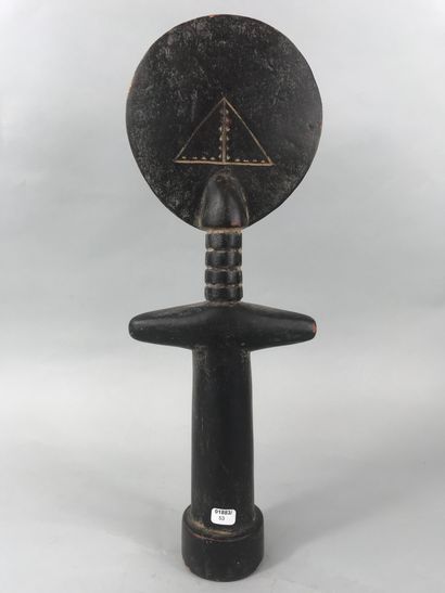 null Ashanti type statue, Ghana

Wood with black patina

Height Height : 40 cm.