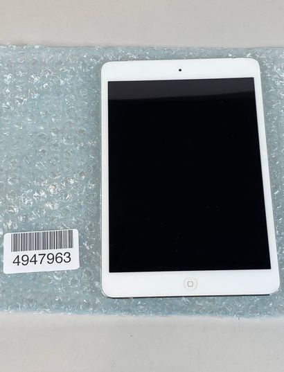 null Apple iPad Mini 2 16GB WiFi + Cellular SILVER.

4947963

Non testé