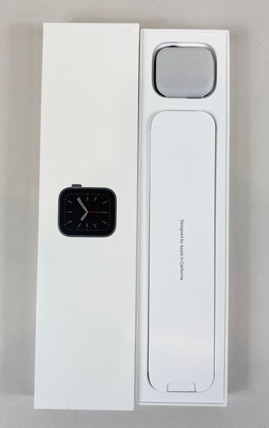 Apple Watch Series 6 GPS gray, fonctionnel,...