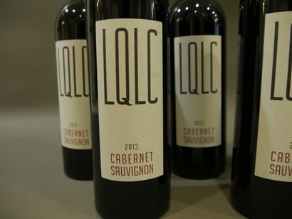 null 1 case of 6 bottles - LQLC Cabernet Sauvignon 2013 by John MALKOVICH. Rare.