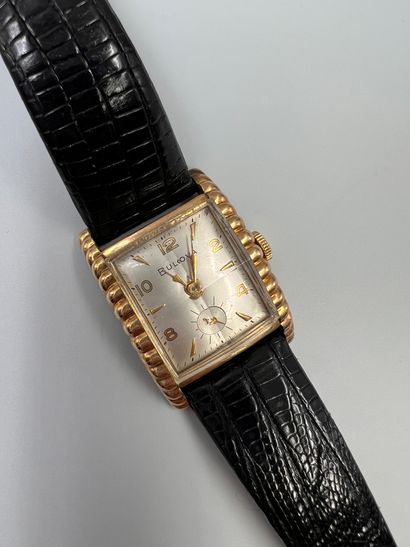 
BULOWA 




Lady's wristwatch, metal case...