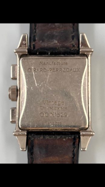 null 
GIRARD PERREGAUX Chronograph, Vintage 




Ref : 2599




Men's watch in 18k...