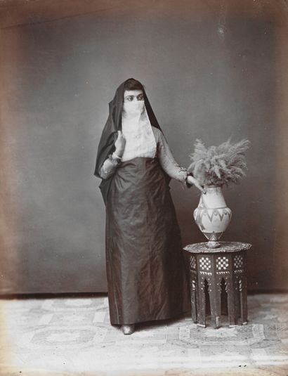 null Felix BONFILS (1831-1885)

Title illegible [Veiled woman].

Photograph on albumen...
