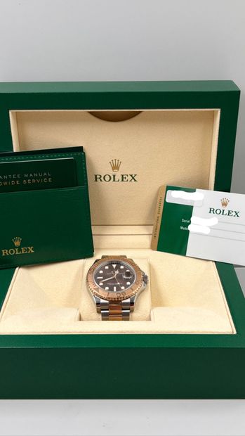 null 
ROLEX




YACHT-MASTER, 40mm




Year 2016




Ref 116621. 




Men's watch...