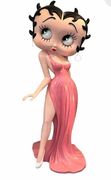 null 
BETTY BOOP in pink evening dress




Exceptional proof in painted resin, complete...