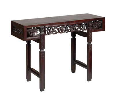 CHINA, 20th century

Console with openwork...