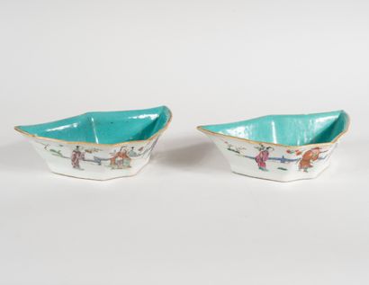 CHINA, 19th century 

A pair of poly-lobed...