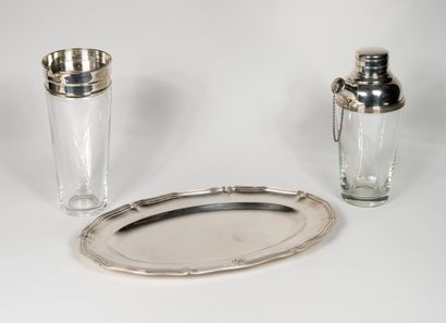 Shaker and glass mixer in silver plated metal...