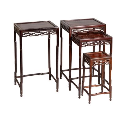 null CHINA, 20th century

Three nesting tables with ribbons and dots belts. Hongmu.

Height:...