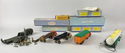 null DINKY SUPERTOYS : 5 long models
- Willème tractor with Fardier semi-trailer...