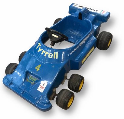 null AMPA TOYS
Pedal car TYRRELL, with 6 wheels. Original markings including ELF...