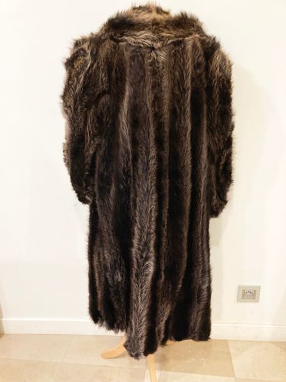 null Fur coat.
Size 42 (As is).