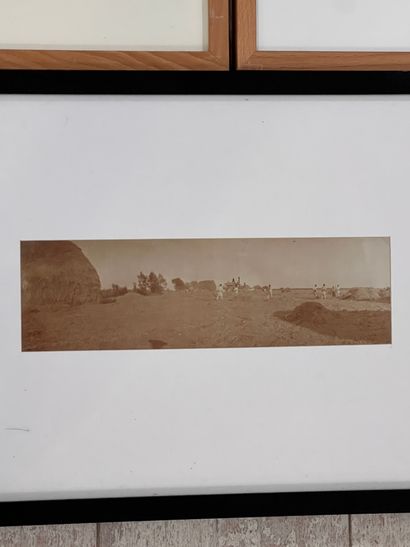 null Lot of 5 framed photographs including : 
- Félix BONFILS, Columns of the sun...