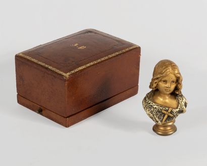 null Luca MADRASSI (1848-1919)
Sceau à cacheter en bronze doré représentant Saint...