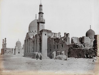 null Felix BONFILS (1831-1885)
Cairo - Tomb of Caliph el Aschraf
Photograph on albumen...