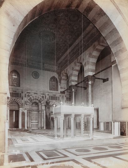 null Félix BONFILS (1831-1885)
Caire - Vue générale de la mosquée sultan Barkouk
Photographie...