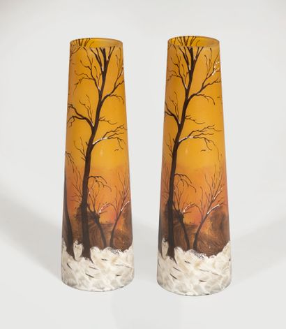 null LEGRAS 
Painted and enamelled glass set with forest landscapes under the snow,...
