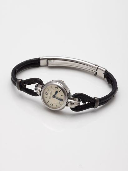 JAEGER LECOULTRE
Ladies' watch, case in 18k...