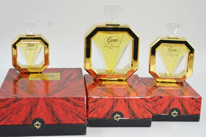 null VAN CLEEF ARPELS "Gem".
Lot including three dummy bottles with titled luxury...