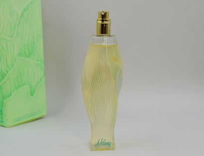 null LALIQUE France " Claire " (in French)

Perfumed deodorant water, capacity 1...