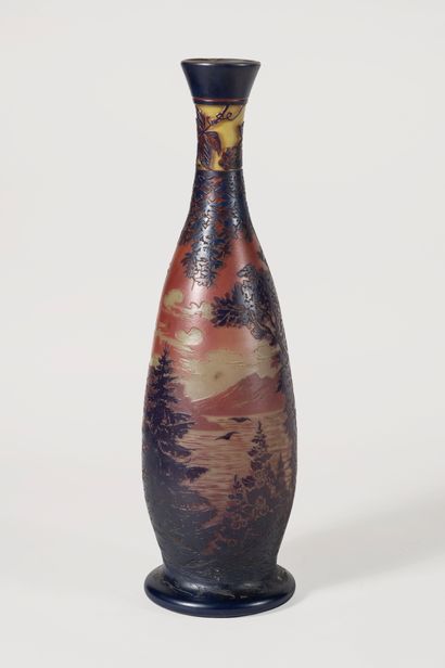 null DE VEZ - Camille Trutié de Varreux (1872-1942)
Vase de forme balustre à long...