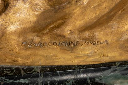 null Georges GARDET (1863-1939) 
Combat de Cerfs 
Sculpture en bronze doré, signée...