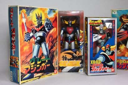 null GOLDORAK
Ensemble de quatre figurines en boîte diffusées par Bandai.
Années...