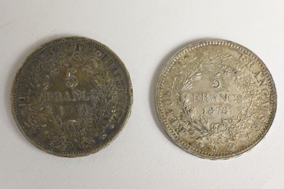 null Lot de deux pièces comprenant : 
- Cinq francs deuxième république, type Cérès....