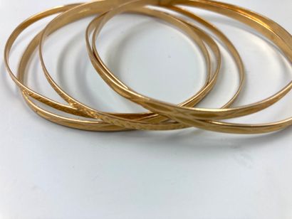 null Five bracelets in 18k yellow gold
Weight : 30,10gr