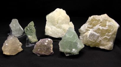 null Set of 7 fluorites from Fonsante, Var, which perfectly illustrates the diversity...