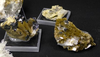 null Set of minerals from the coal mines of La Mure d'Isère. 
A very nice sphalerite,...