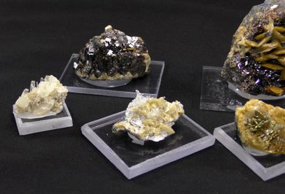 null Set of minerals from the coal mines of La Mure d'Isère. 
Three sphalerites,...