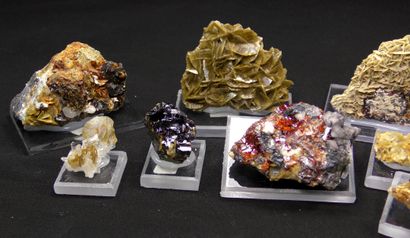 null Set of minerals from the coal mines of La Mure d'Isère. 
Five sphalerites of...