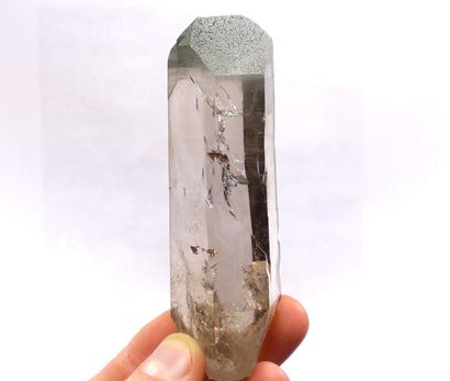 null Joli quartz fumé biterminé de Grimsel, Suisse. Très brillant et transparent...