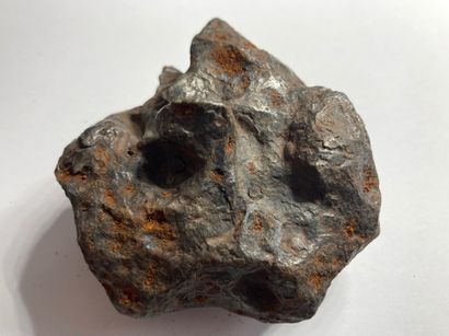 null Campo del Cielo
Sidérite octaédrite classée IAB, découverte en Argentine en...