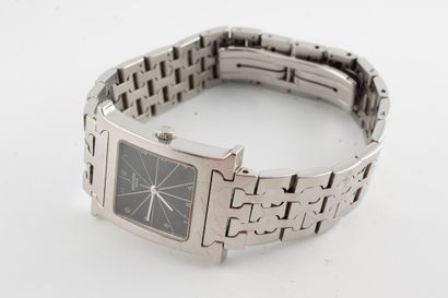 null HERMES Paris
Heure "H" Steel bracelet watch Black guilloché dial Arabic numerals...