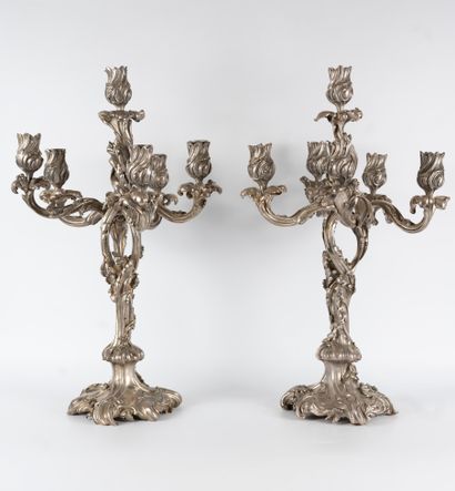 null Pair of 6-light silver-plated bronze candelabra with Rocaille decoration of...