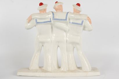 null QUIMPER, after
Glazed earthenware proof depicting three drunken sailors singing.
Height:...